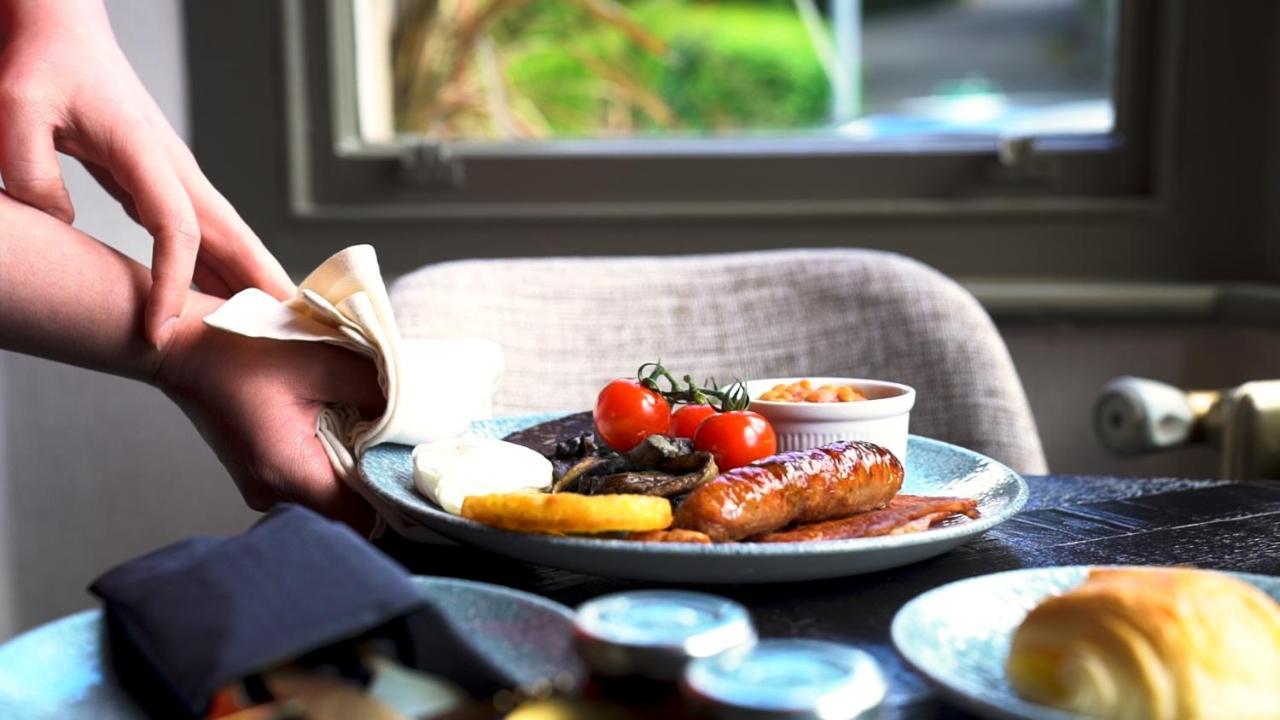 The Cranleigh Boutique Hotel โบว์เนส ออน วินเดอเมียร์ ภายนอก รูปภาพ
