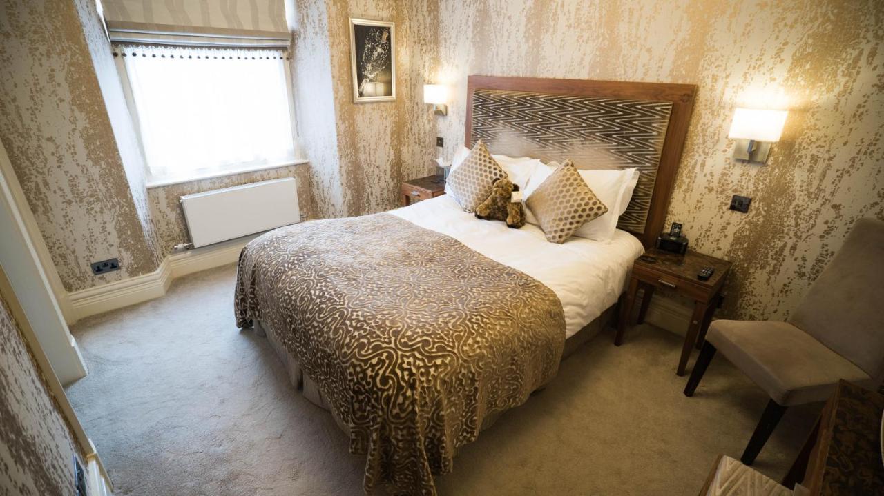 The Cranleigh Boutique Hotel โบว์เนส ออน วินเดอเมียร์ ภายนอก รูปภาพ
